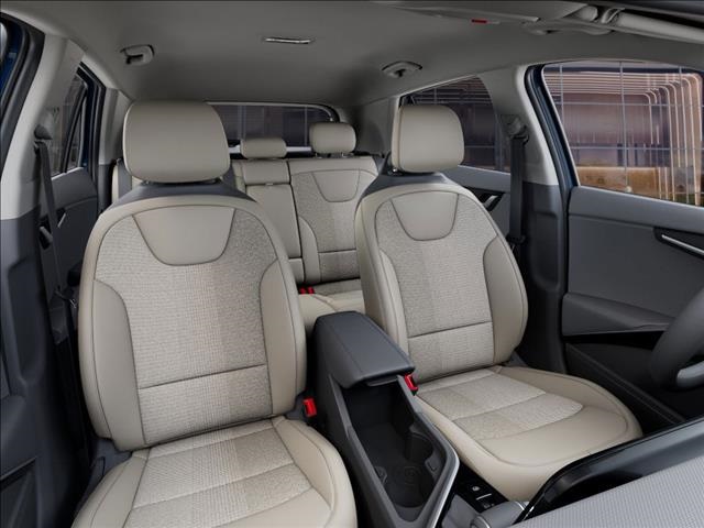 2025 Kia Niro EX Touring photo 14