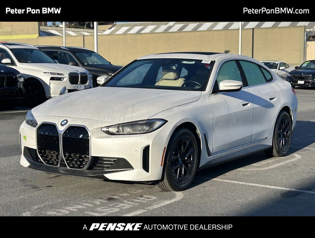 2023 BMW i4 40