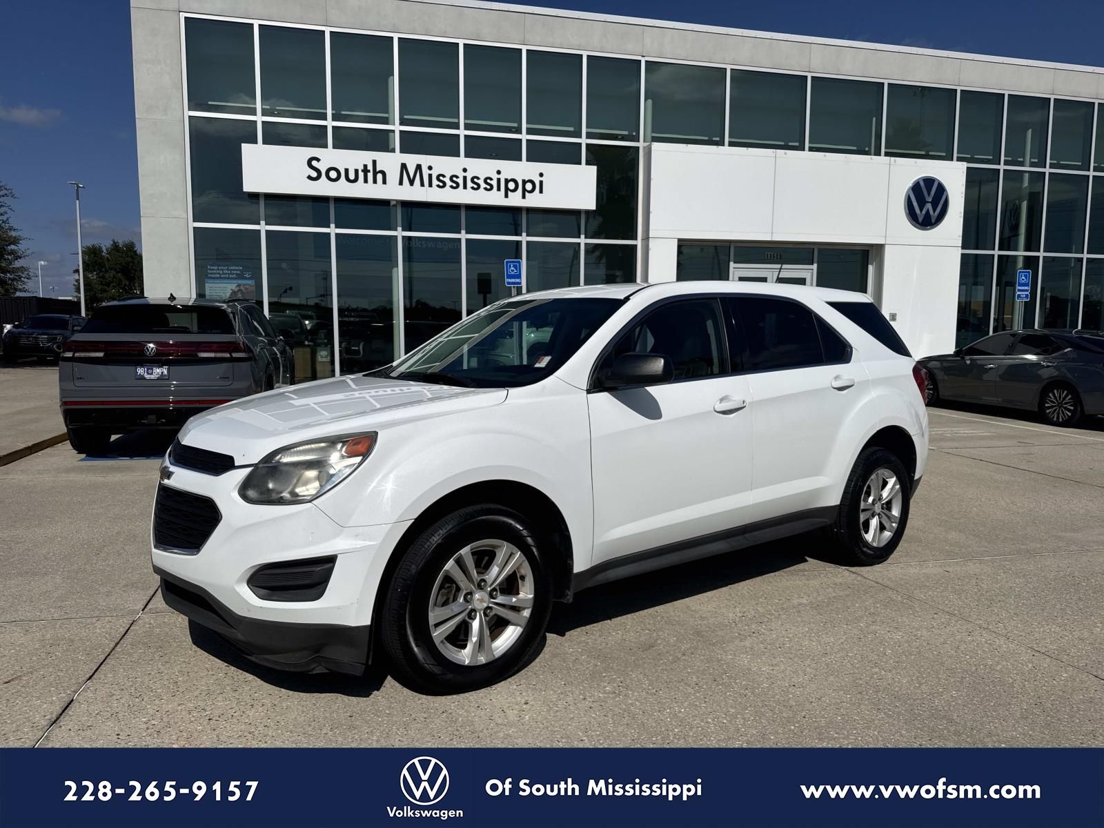 2016 Chevrolet Equinox LS's photo