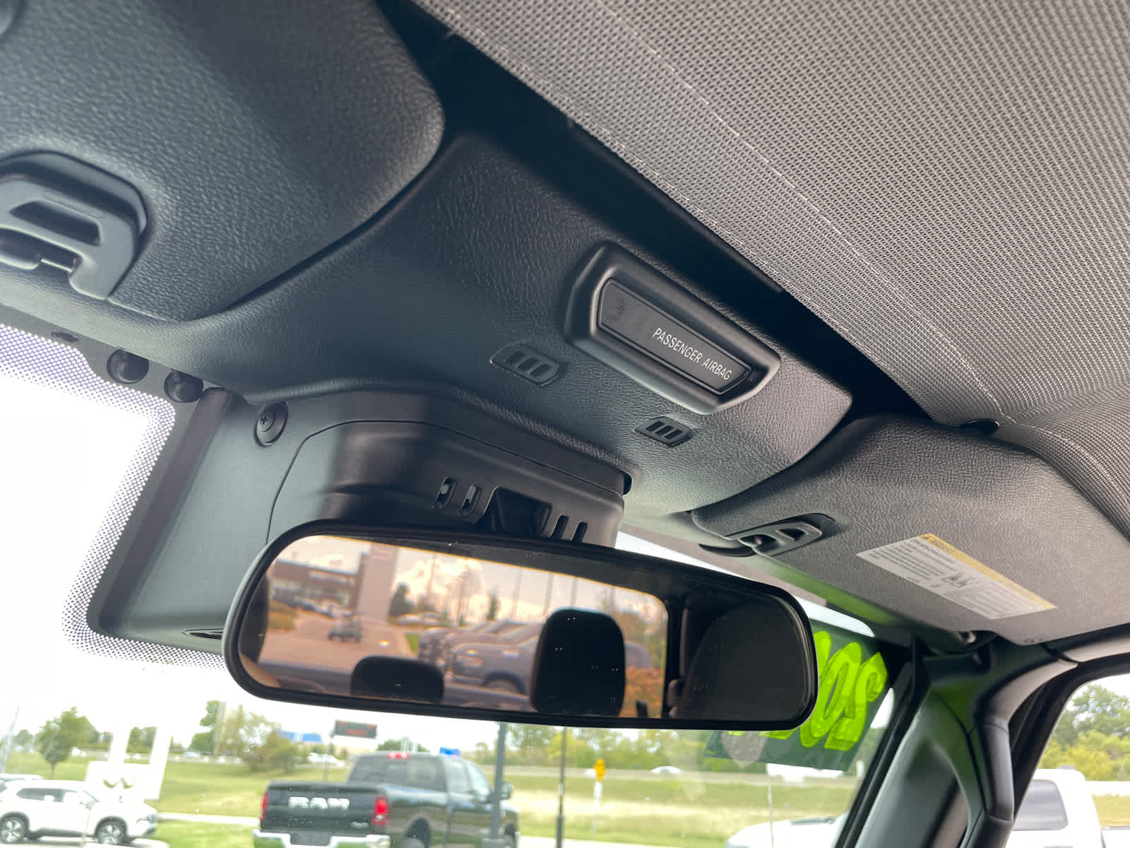 2021 Jeep Gladiator Sport S photo 28