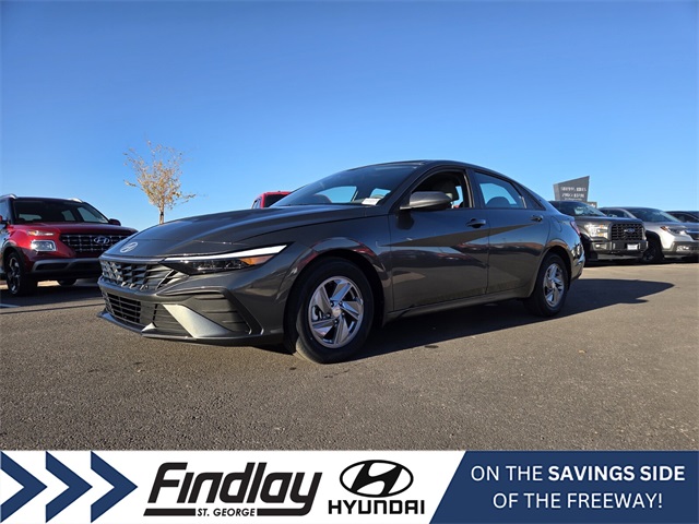 2026 Hyundai Elantra SE's photo