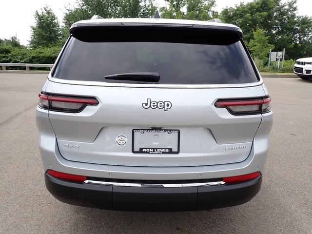 2025 Jeep Grand Cherokee Laredo X photo 4