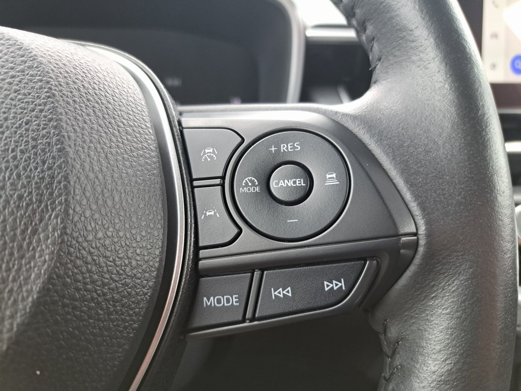 2024 Toyota Corolla Hybrid XSE photo 21