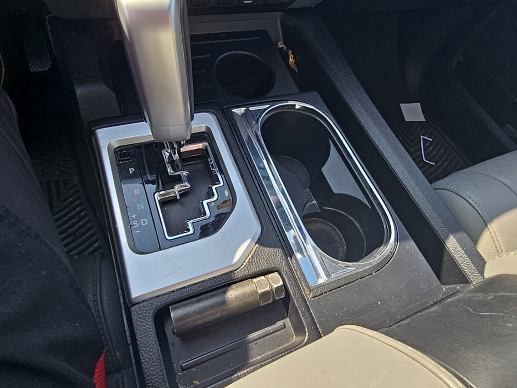 2020 Toyota Tundra Limited Grade photo 14
