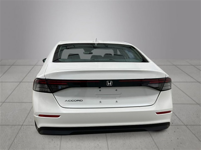 2025 Honda Accord LX photo 3