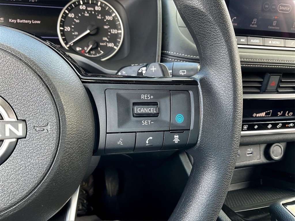 2023 Nissan Rogue SV photo 22