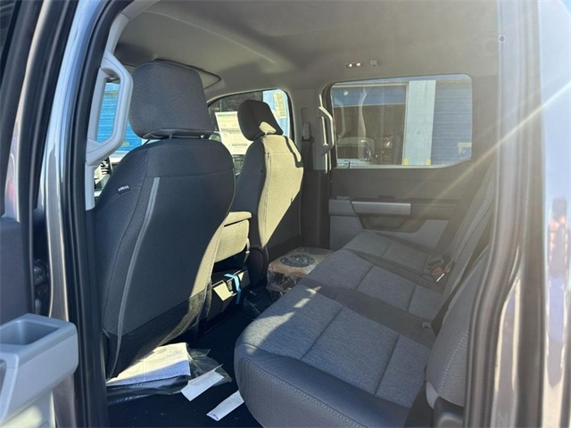 2026 Ford F-250 XL photo 4