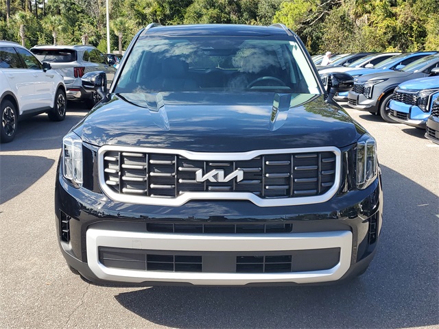 2025 Kia Telluride S photo 2