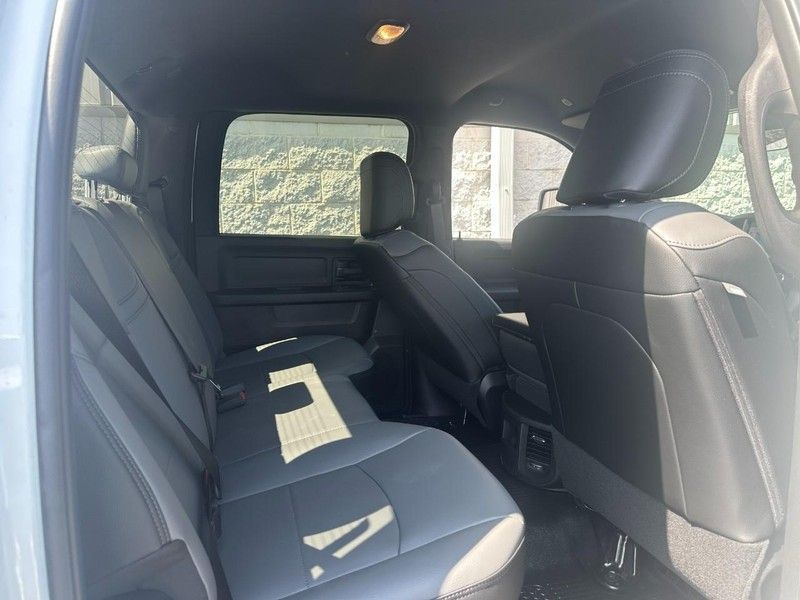 2026 Ram 2500 Tradesman photo 4