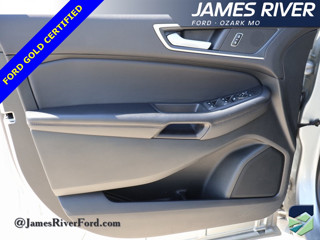 2024 Ford Edge SEL photo 18