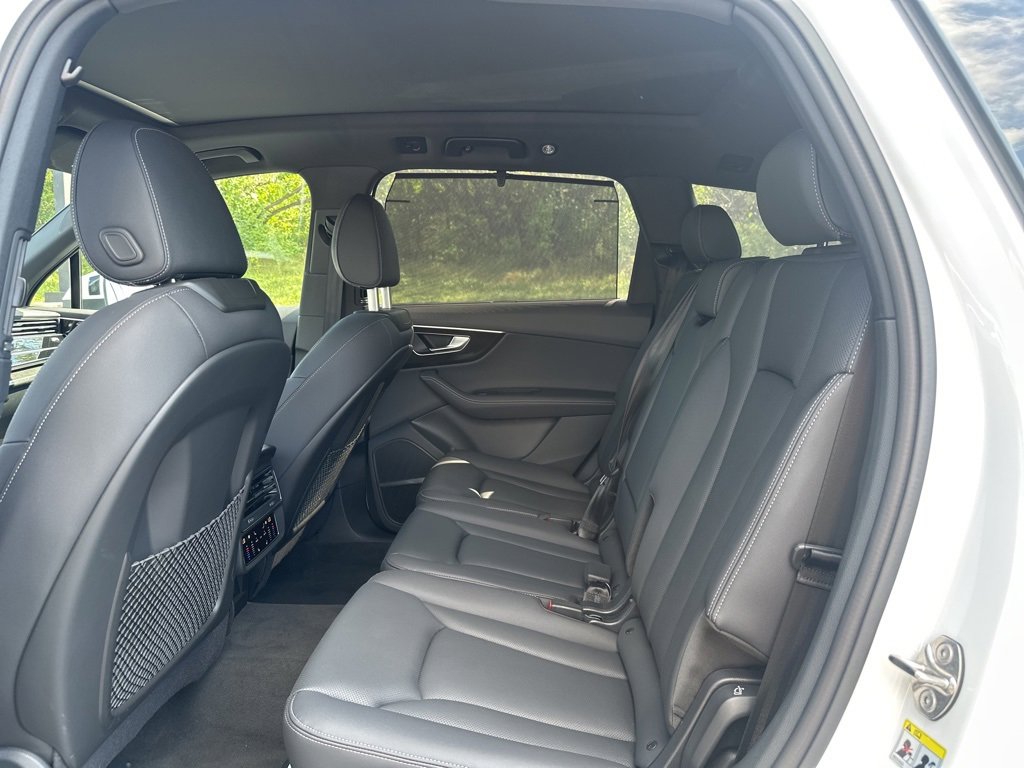 2025 Audi Q7 Premium Plus 55 photo 7