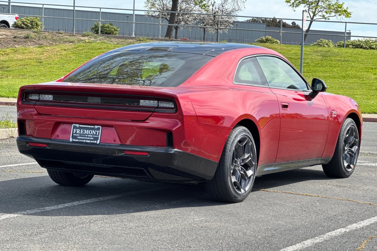 2025 Dodge Charger R/T photo 3