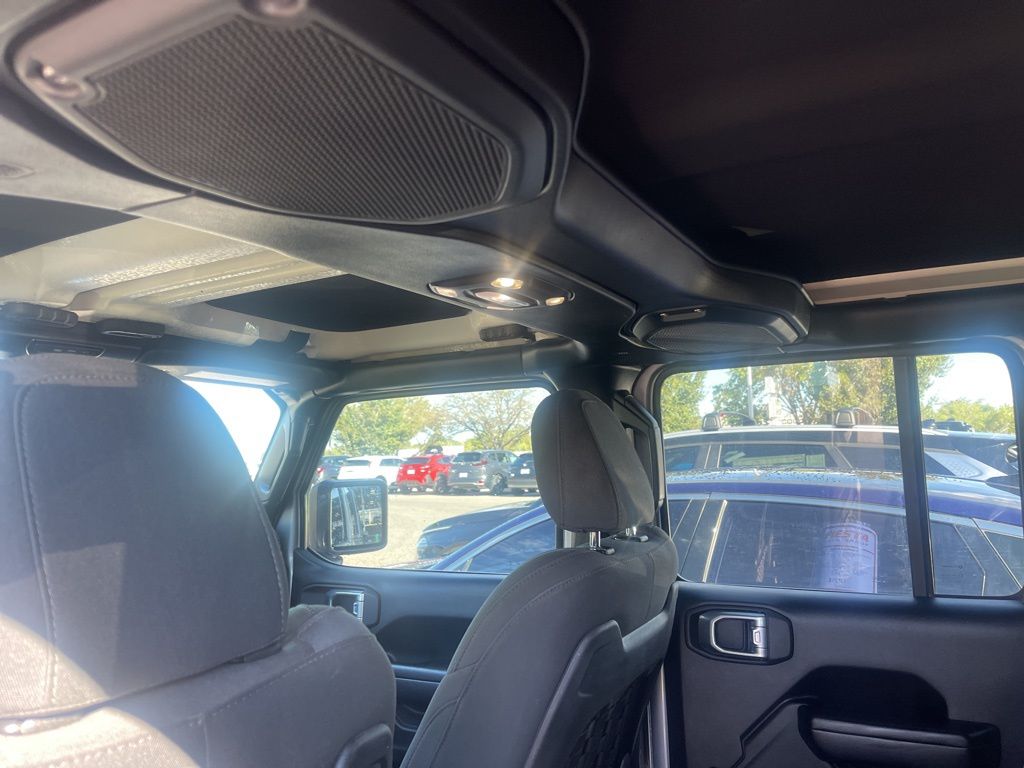 2021 Jeep Wrangler Unlimited Rubicon 4xe photo 18
