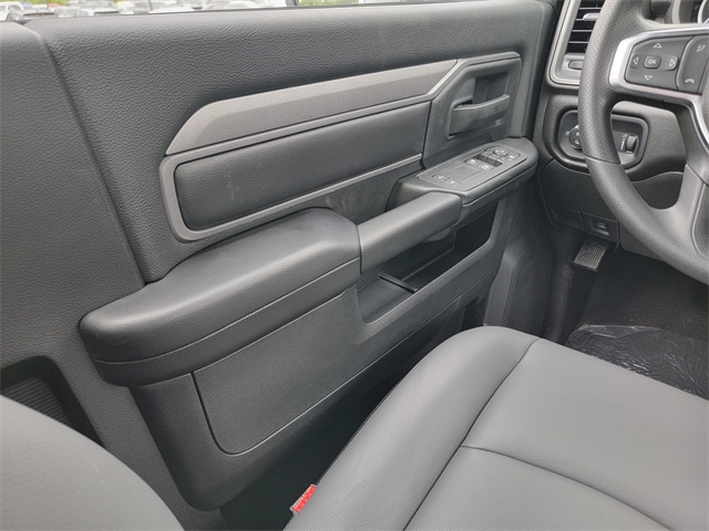 2025 Ram 2500 Tradesman photo 25