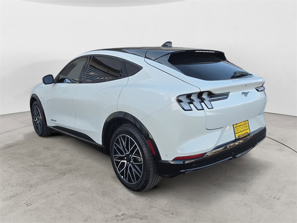 2024 Ford Mustang Mach-E Premium photo 3