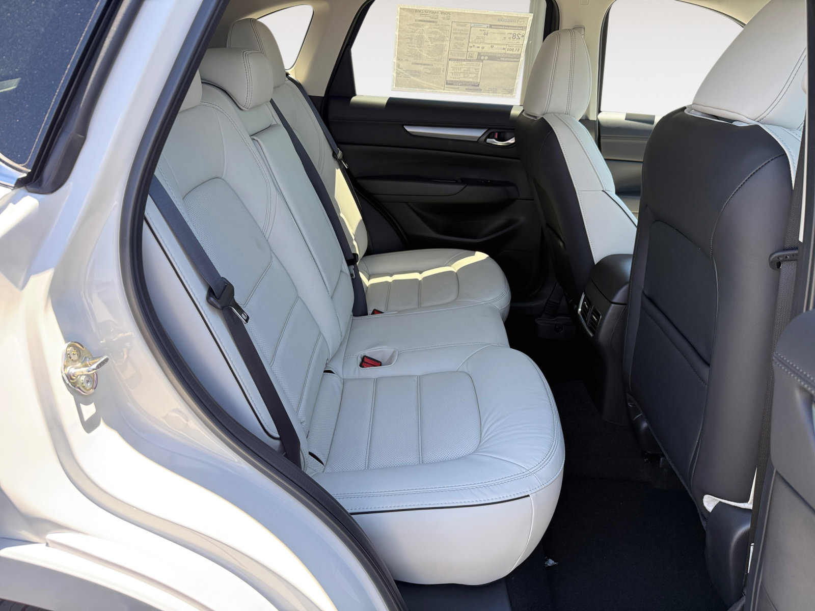 2025 Mazda CX-5 2.5 S Preferred photo 18