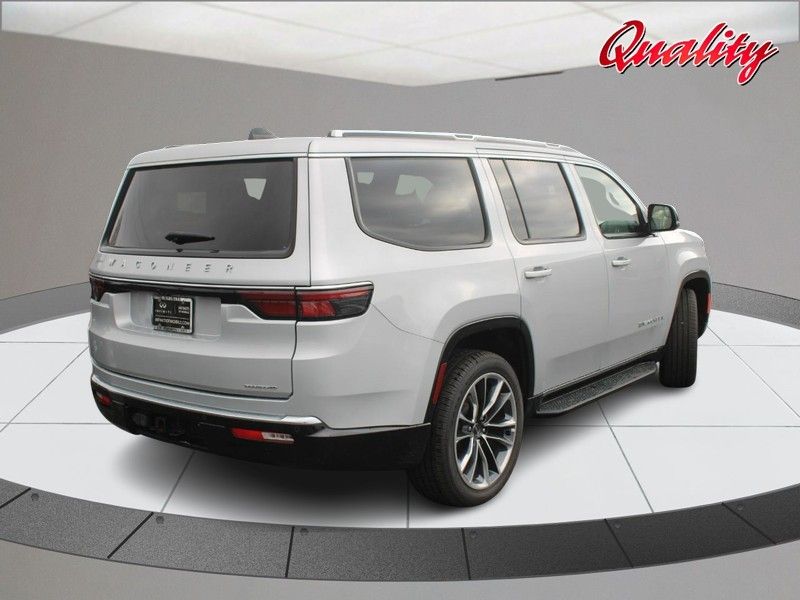 2024 Jeep Wagoneer Series II photo 3