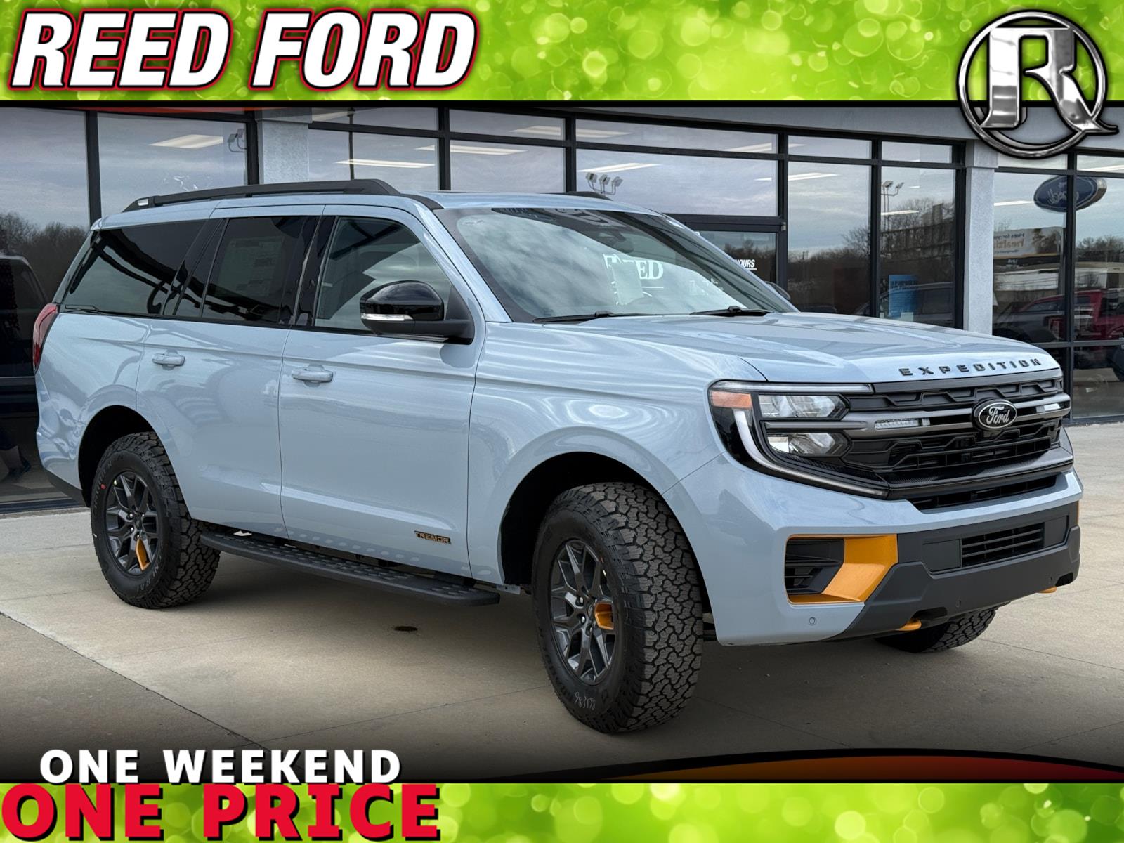 2025 Ford Expedition Tremor's photo