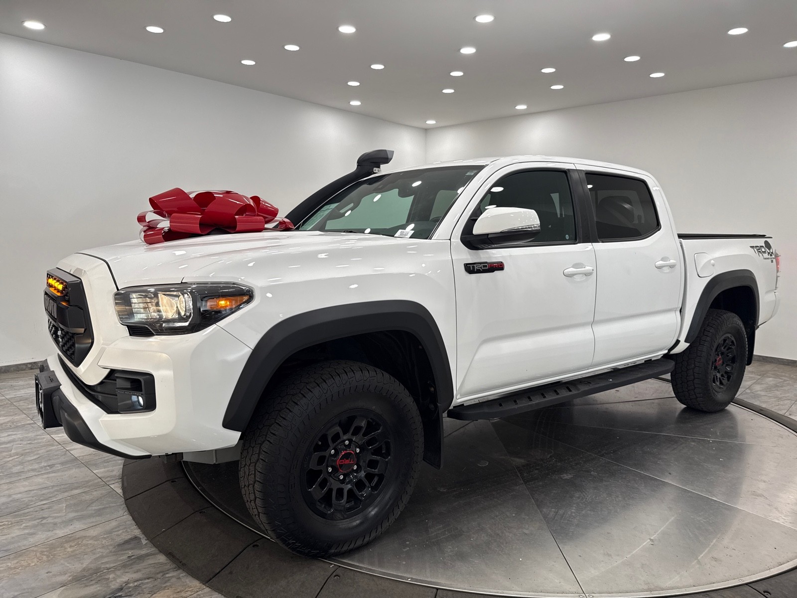 2019 Toyota Tacoma TRD Pro 4x4 V6 photo 3