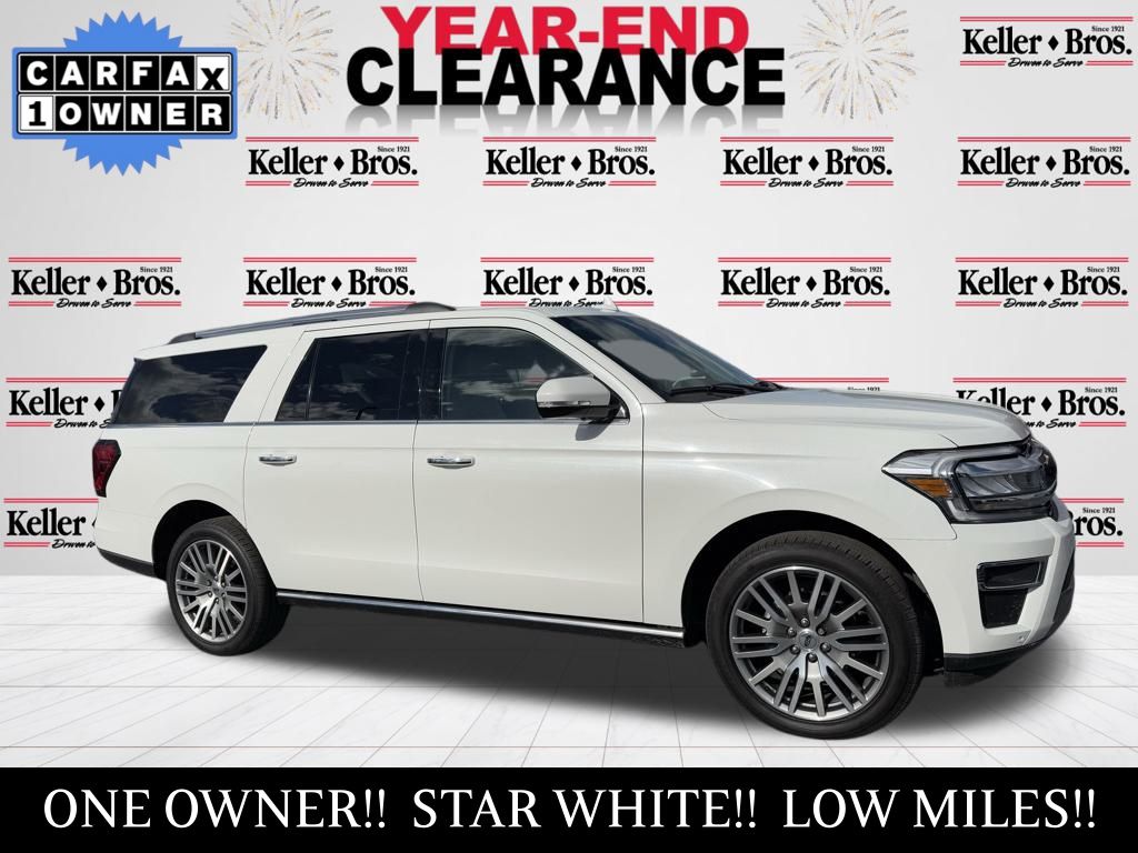 2022 Ford Expedition Limited's photo