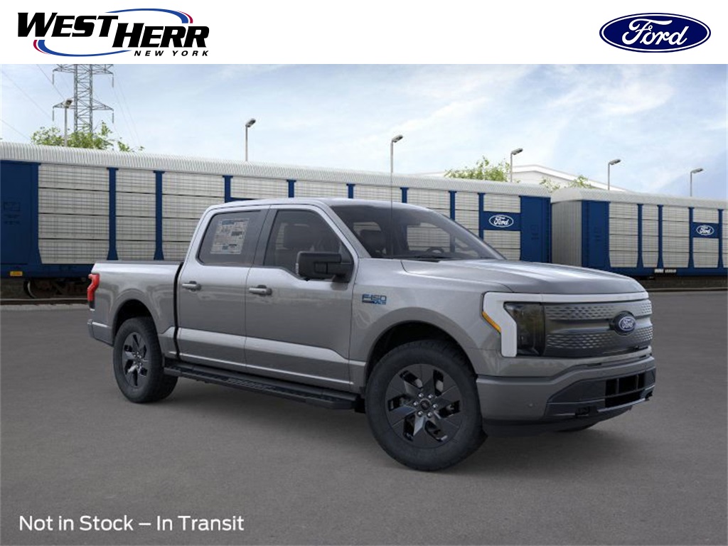 2025 Ford F-150 Lightning Flash's photo