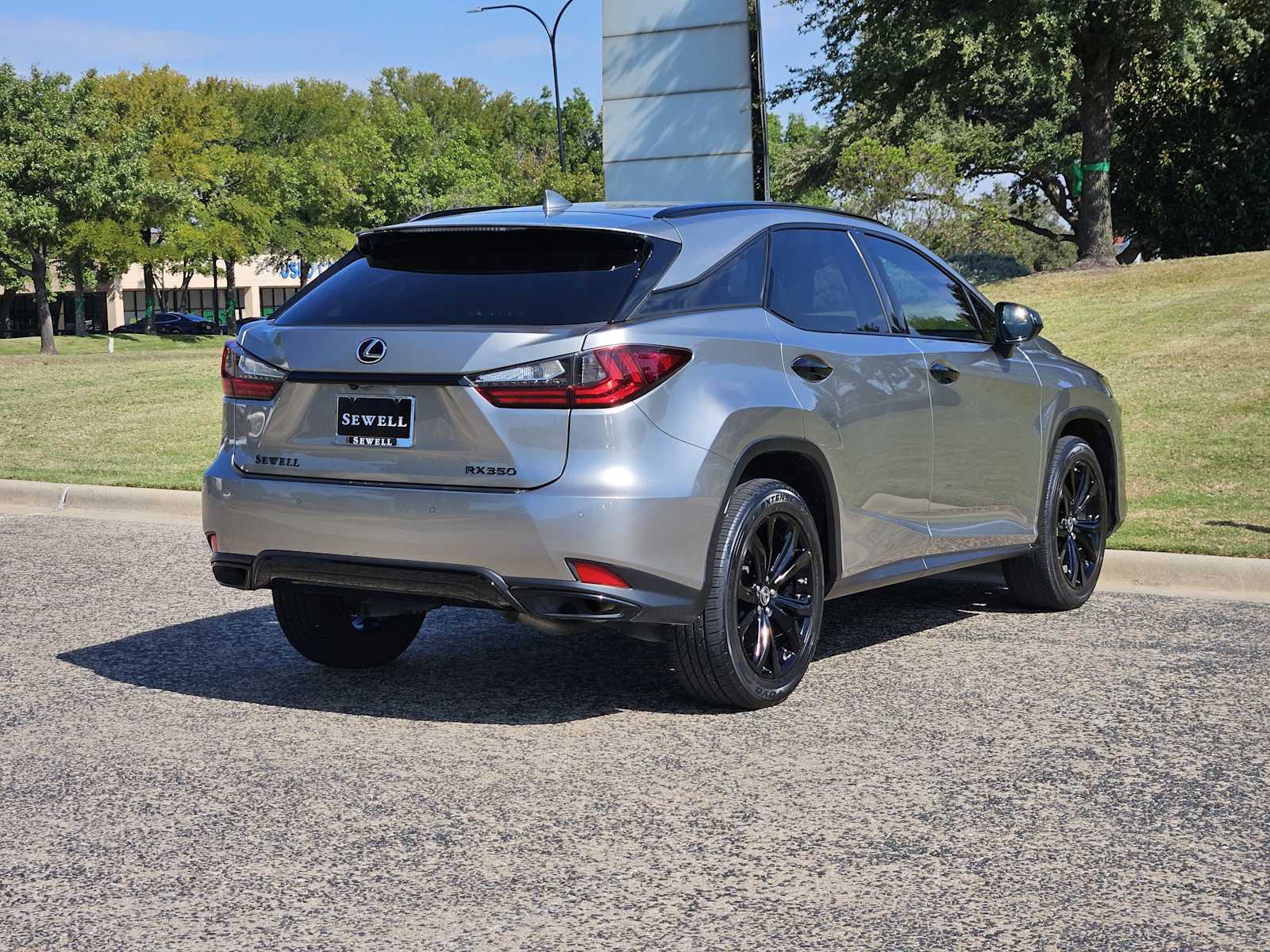 2021 Lexus RX 350 photo 4
