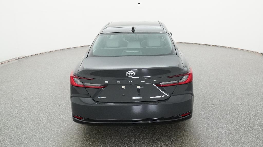 2025 Toyota Camry XLE photo 18
