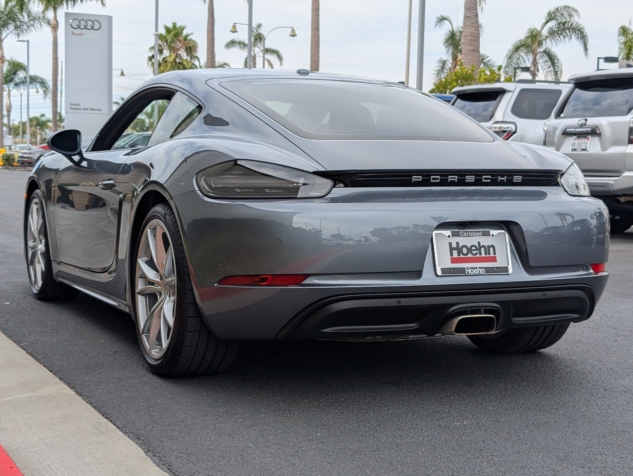2025 Porsche Cayman Base photo 6