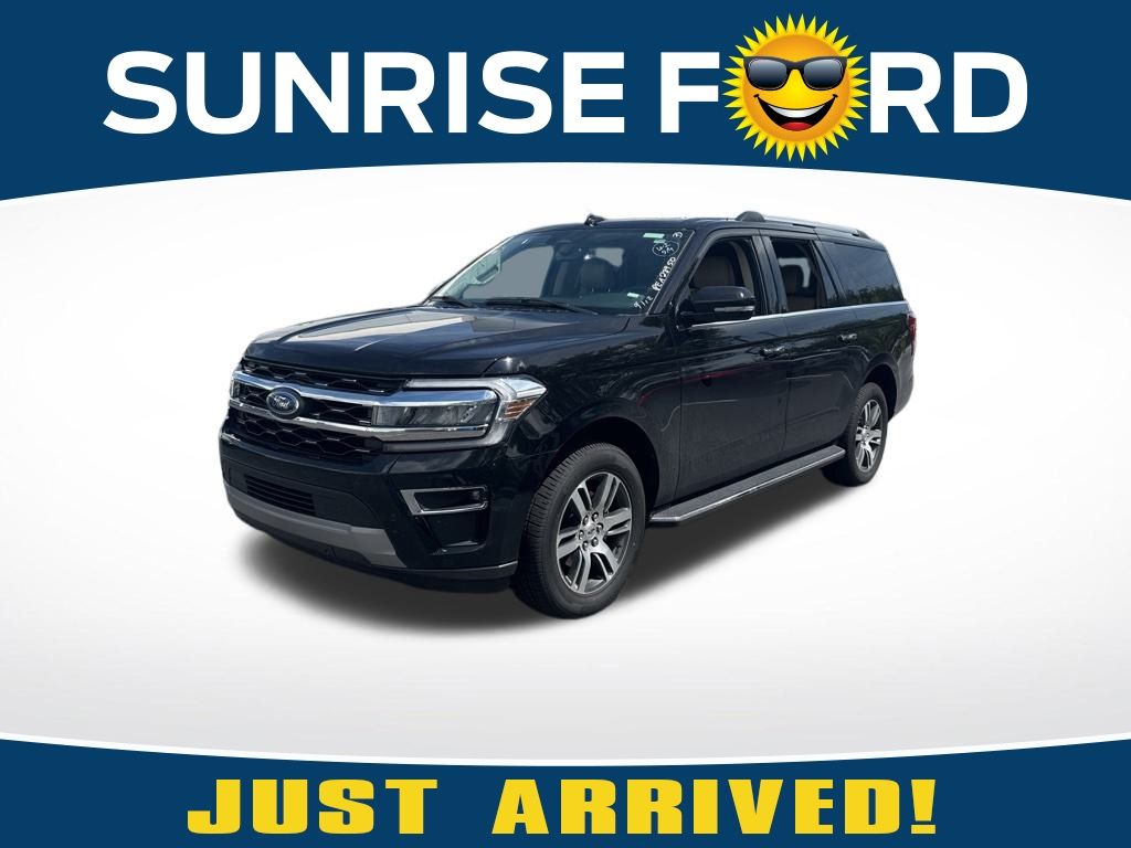 2023 Ford Expedition MAX Limited photo 2