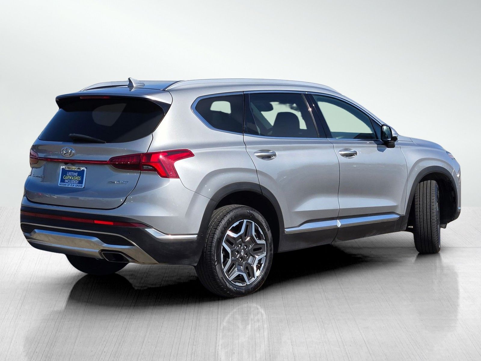 2023 Hyundai Santa Fe Limited photo 4