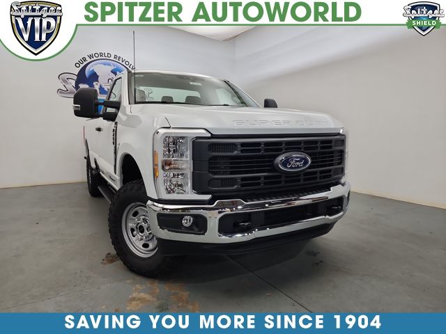 2026 Ford F-250 Super Duty XL's photo