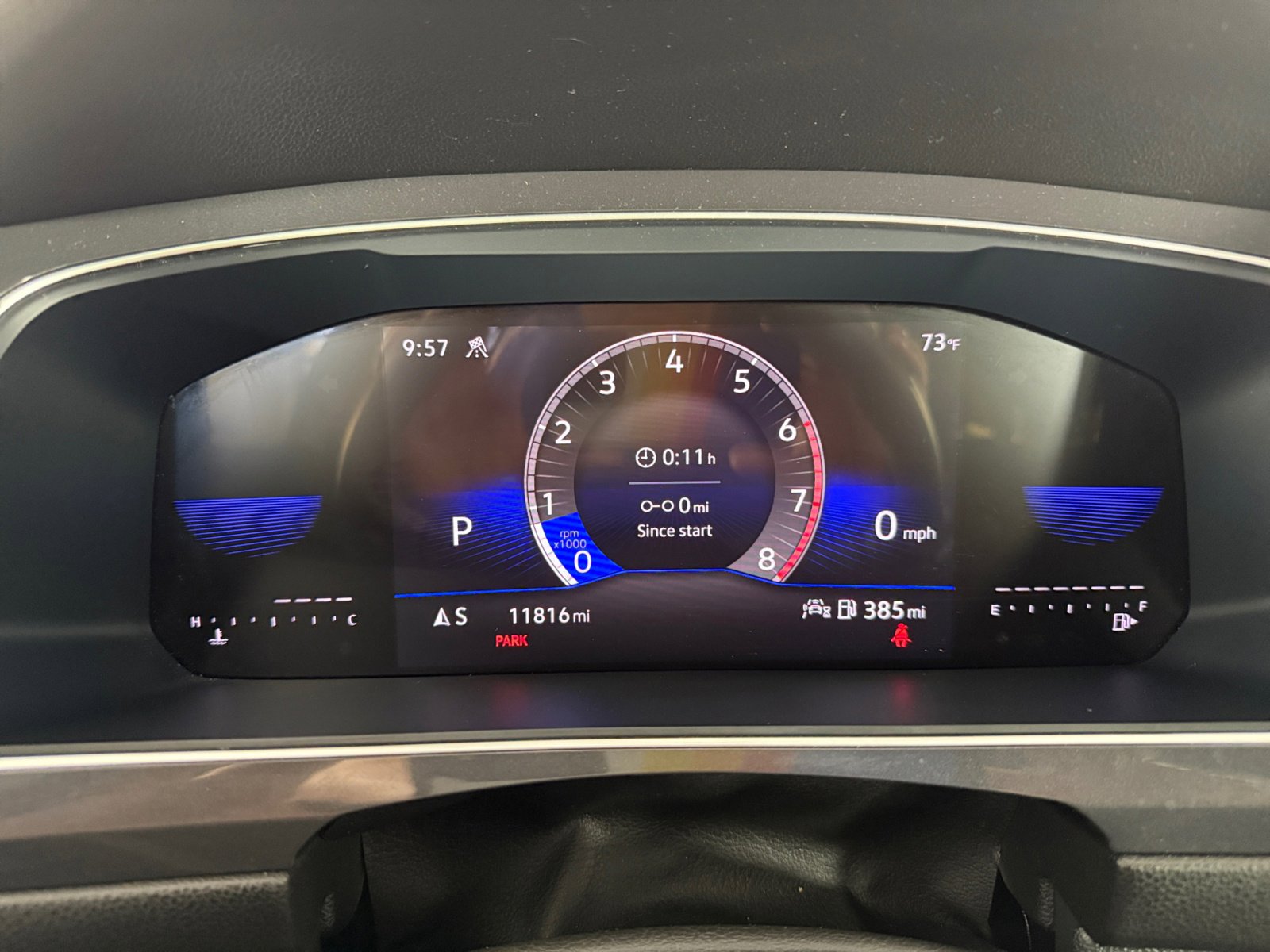 2024 Volkswagen Tiguan SE Wolfsburg Edition photo 3