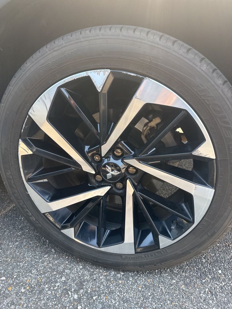 2023 Mitsubishi Outlander SEL photo 10