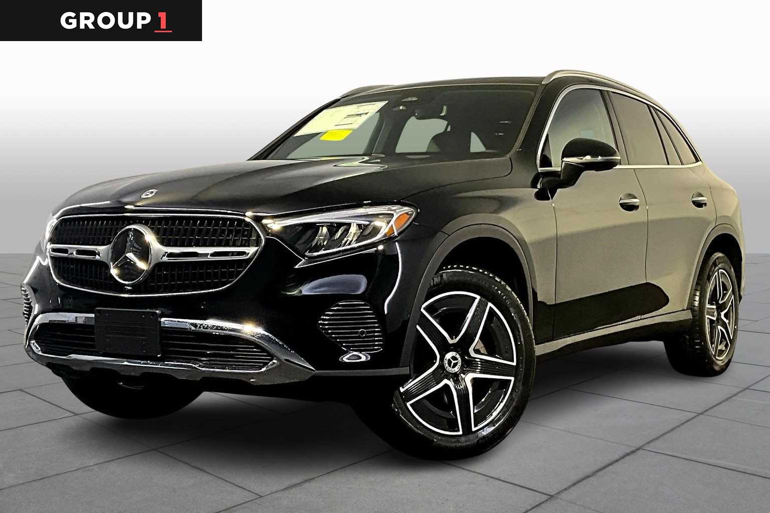 2026 Mercedes-Benz GLC Base's photo