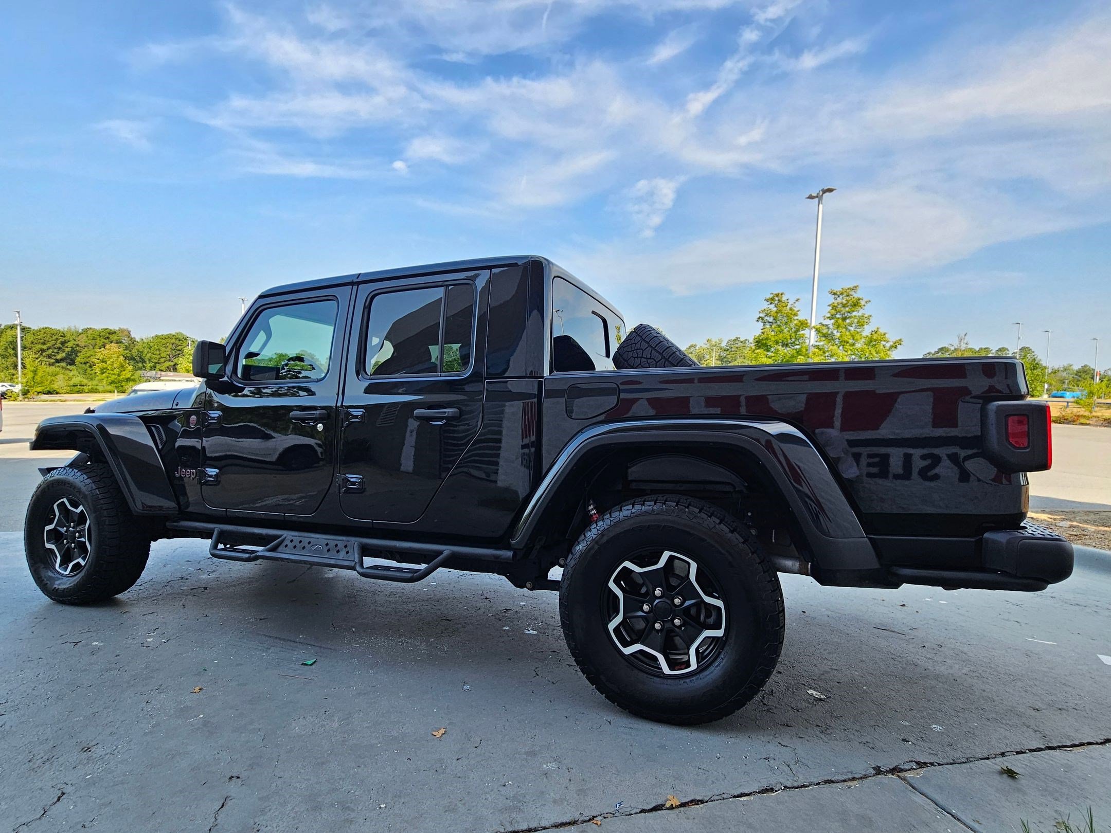 2020 Jeep Gladiator Rubicon photo 5