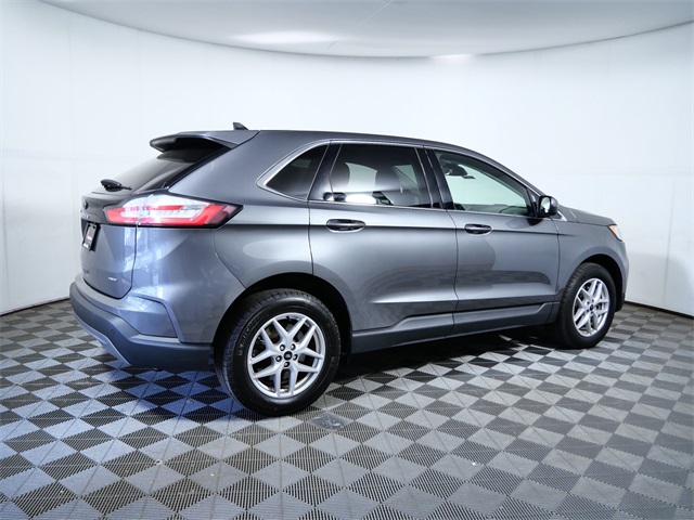 2023 Ford Edge SEL photo 7