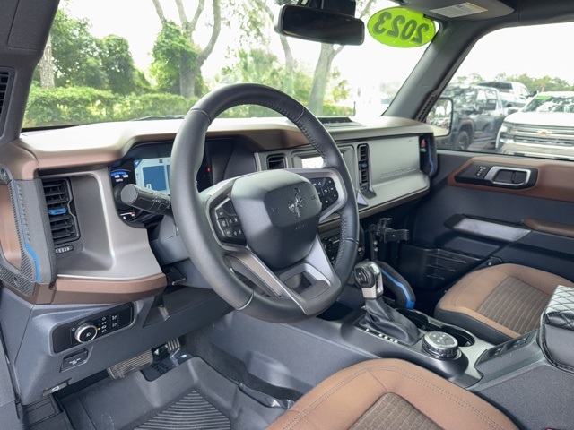 2023 Ford Bronco Outer Banks photo 9