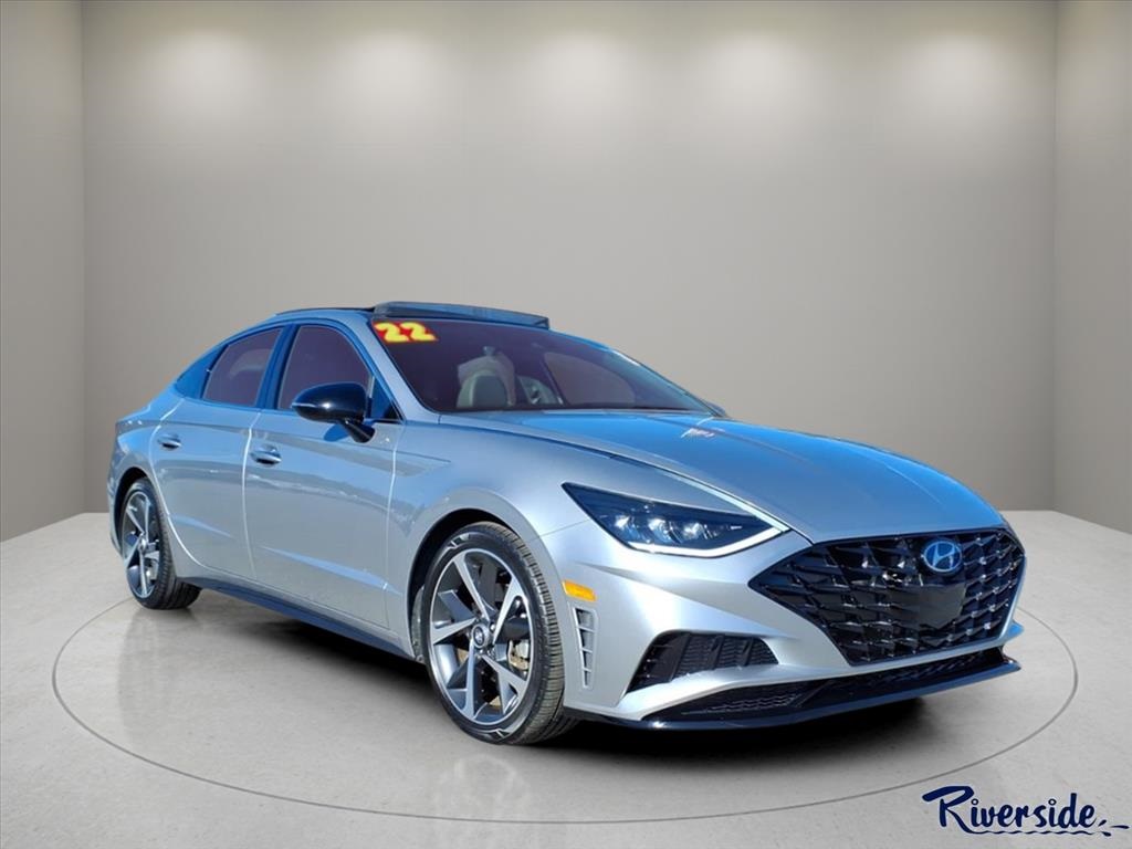 2022 Hyundai Sonata SEL Plus's photo