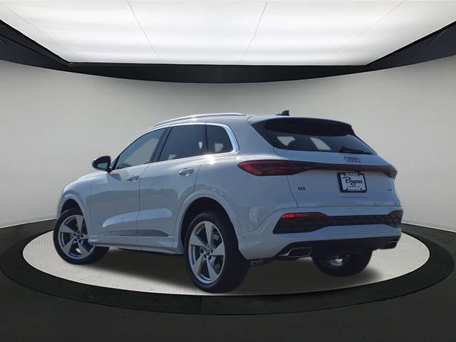 2025 Audi Q5 Premium Plus photo 3