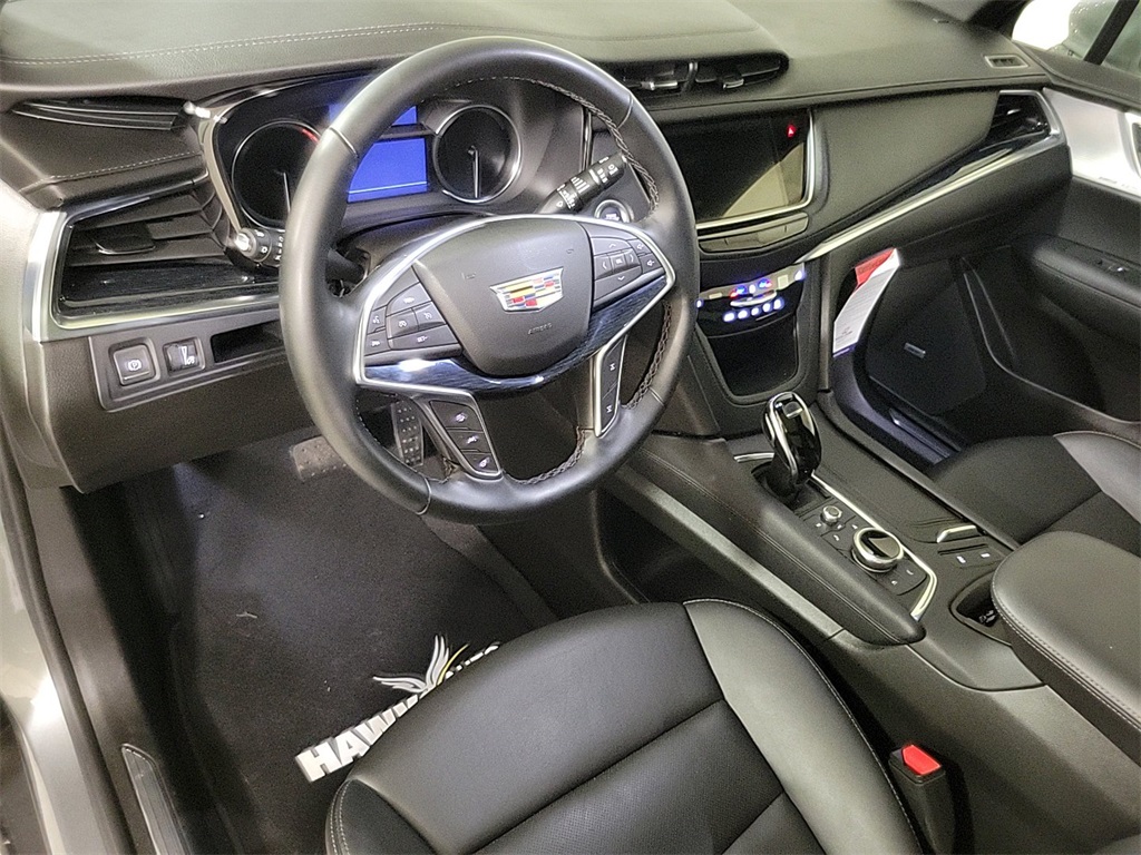 2025 CADILLAC XT5 - Image 11