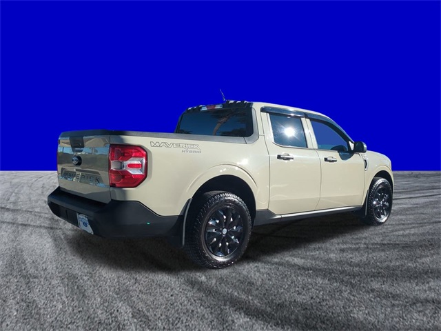 2025 Ford Maverick XL photo 2