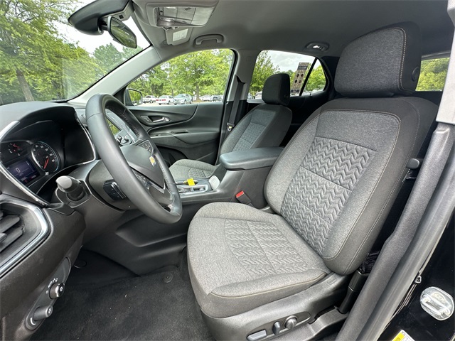 2023 Chevrolet Equinox LT photo 11