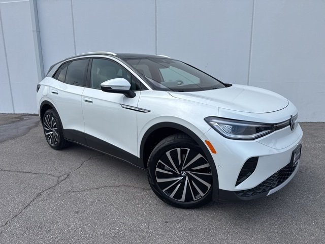 Certified 2023 Volkswagen ID.4 PRO S PLUS with VIN 1V2JNPE82PC021288 for sale in Kansas City