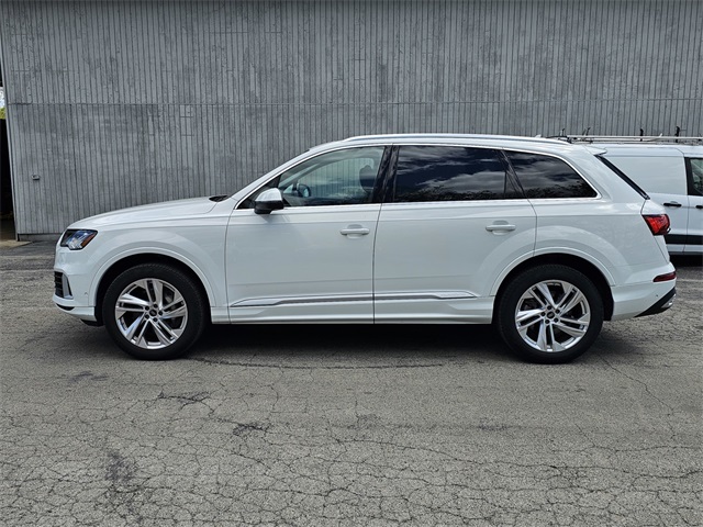 2024 Audi Q7 55 Premium Plus photo 3