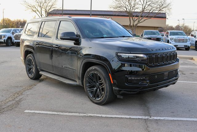 2025 Jeep Wagoneer Series II's photo