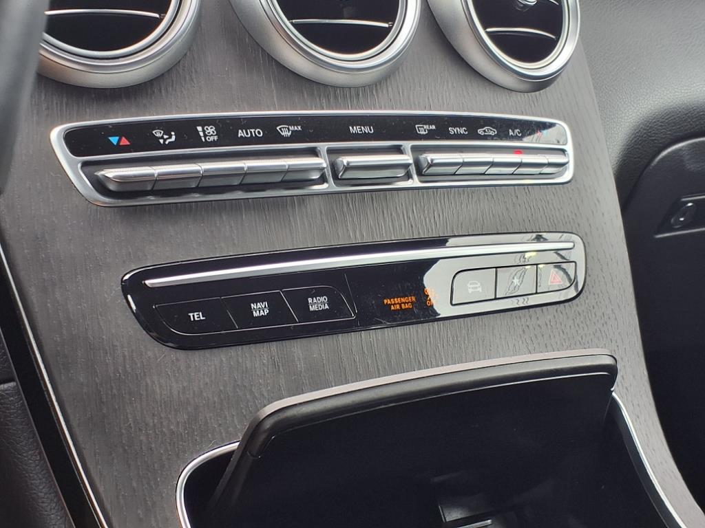 2022 Mercedes Benz GLC 300 4MATIC photo 17