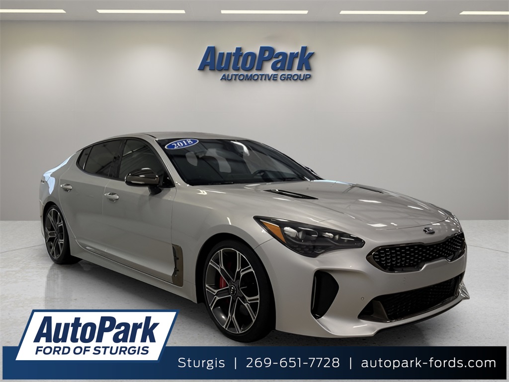 2018 Kia Stinger GT's photo