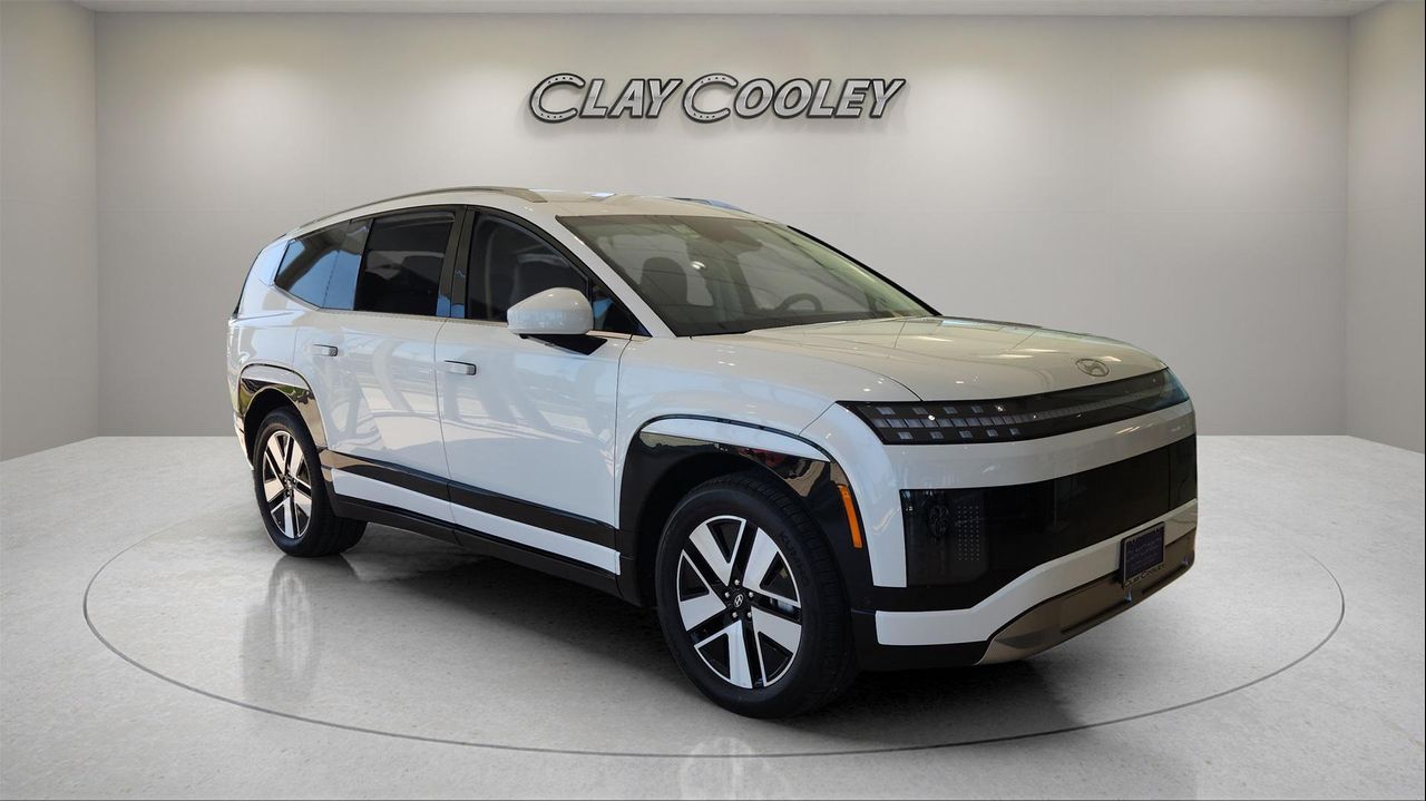 2026 Hyundai IONIQ 9 SEL's photo