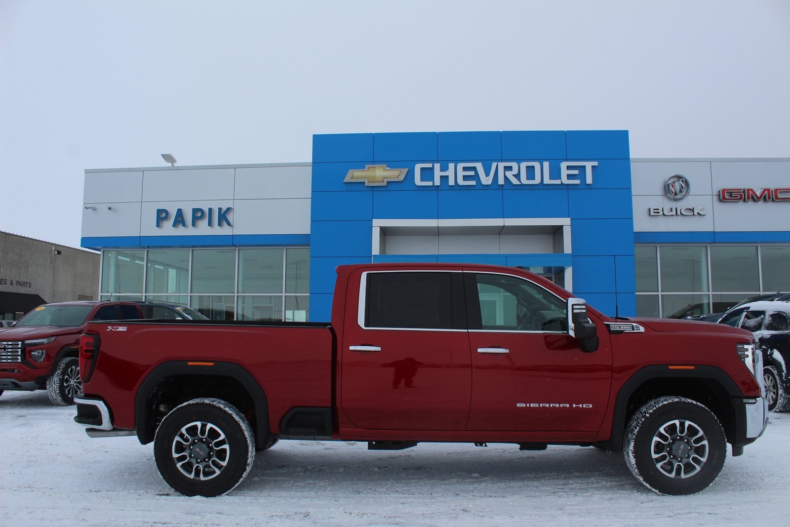 2026 GMC Sierra 2500HD SLT's photo