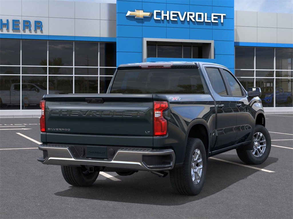 2026 Chevrolet Silverado 1500 LT photo 3